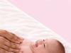 Typer av massage för spädbarn och regler för deras genomförande